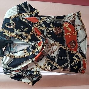 Chain Print Short Sleeve Top